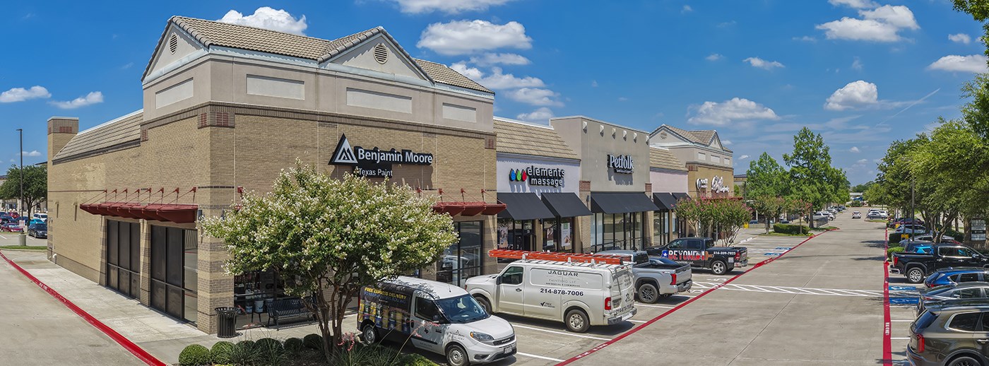 Timber Prairie Plaza